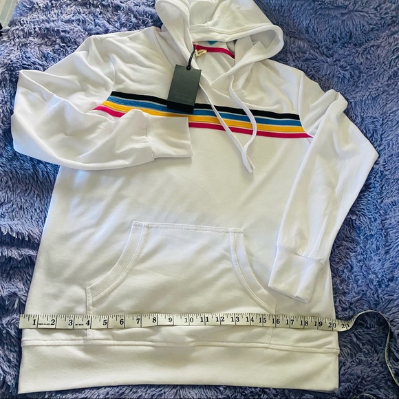 Jane and Delance Hoodie - Picture 6 of 7